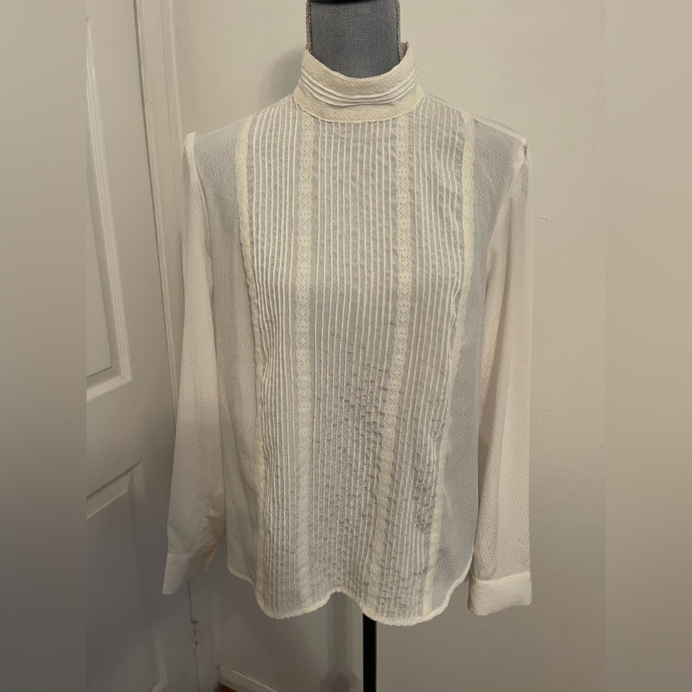 ANA A New Approach Elegant White Blouse with Lace Trim. Size Large